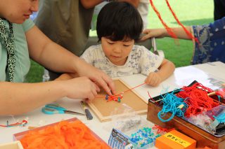 トンボのマクラメ